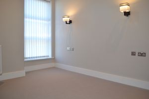 Bedroom- click for photo gallery